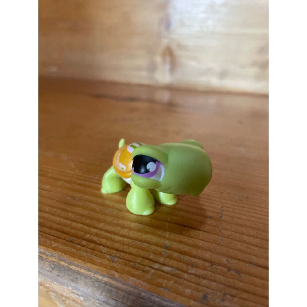Littlest Pet Shop (LPS) Turtle #350